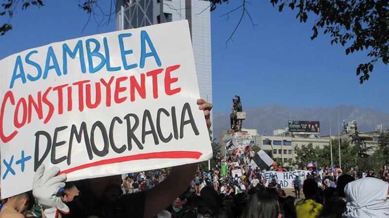 चिलीमा नयाँ संविधानका लागि जनमत संग्रह हुने